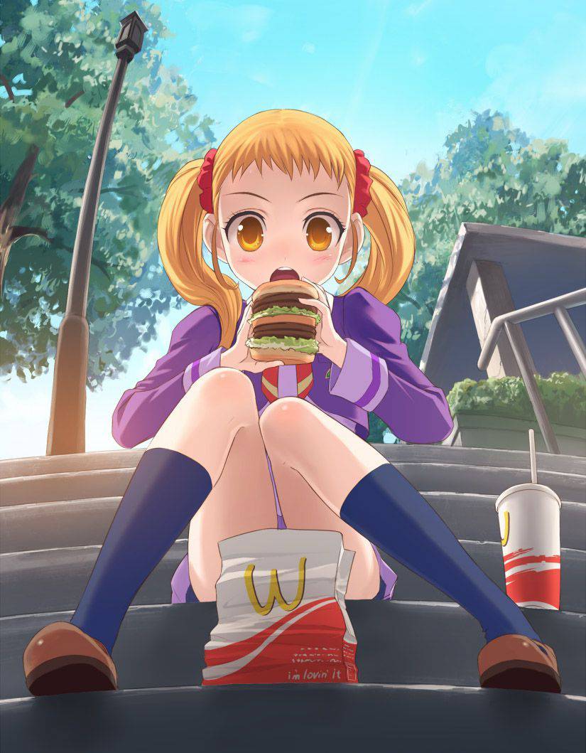 【かぶりつけ！】ハンバーガー食べてる女の子の二次画像【15】