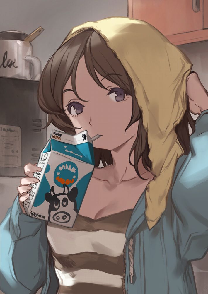 【お行儀が悪い】コップに注がず牛乳をパックから直飲みしてる女子達の二次エロ画像【6】