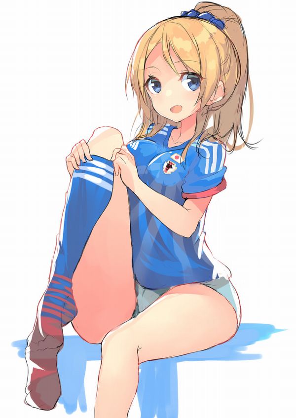 【祝！日本勝利】サッカー日本代表ユニフォームを着た女子達の二次画像【20】