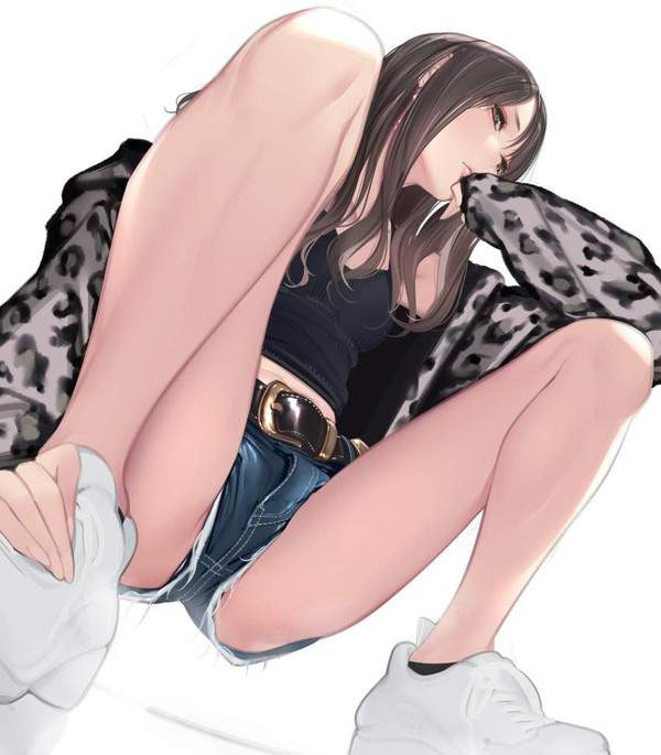 【隙間からパンツ見えそう】ショートパンツ女子を下から見上げる二次エロ画像【36】