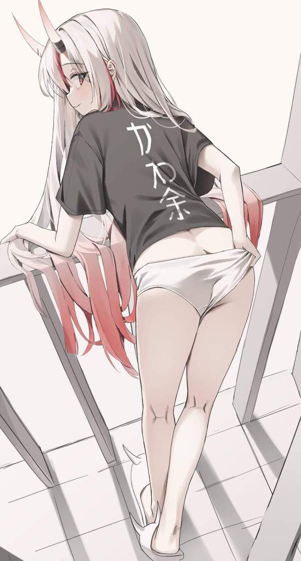【リアル部屋着】上はＴシャツ下はパンティー姿な女子達の二次エロ画像【28枚目】