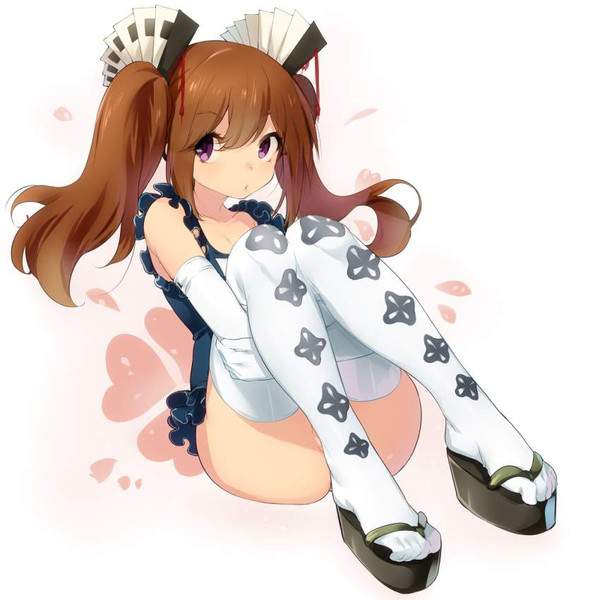 【ノーパン!ノーパン!】パンツ履いてないのに体育座りしてる女子達の二次エロ画像【26枚目】