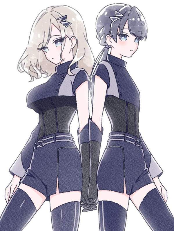 【ウィンクの日】無表情で立っている２人の女子の二次エロ画像【12枚目】