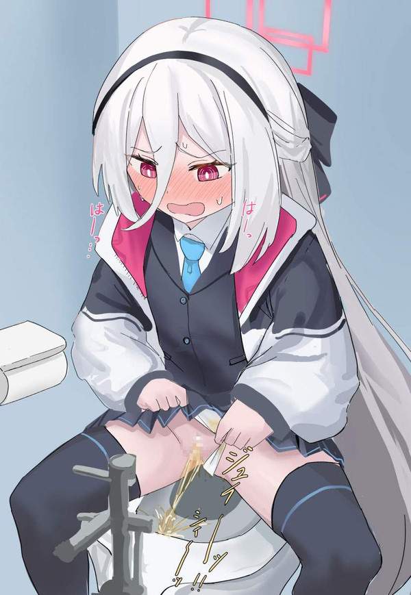 【ギリギリOUT】パンツにオシッコの染みが付いてる女子達の二次オシッコ画像【34枚目】